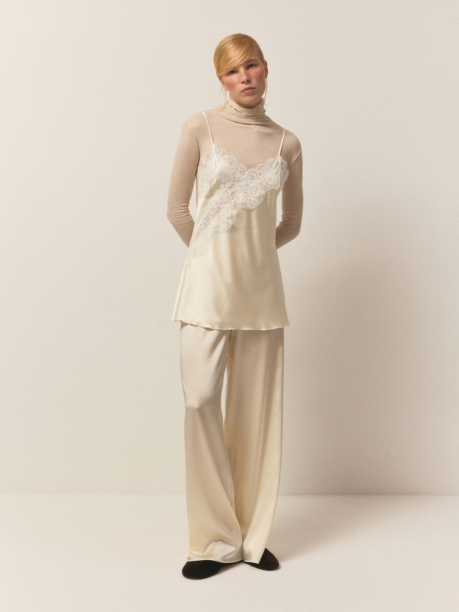 Топ с кружевом из шелка Mulberry