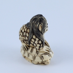 Нэцкэ Каппа на черепахе (мамонт)