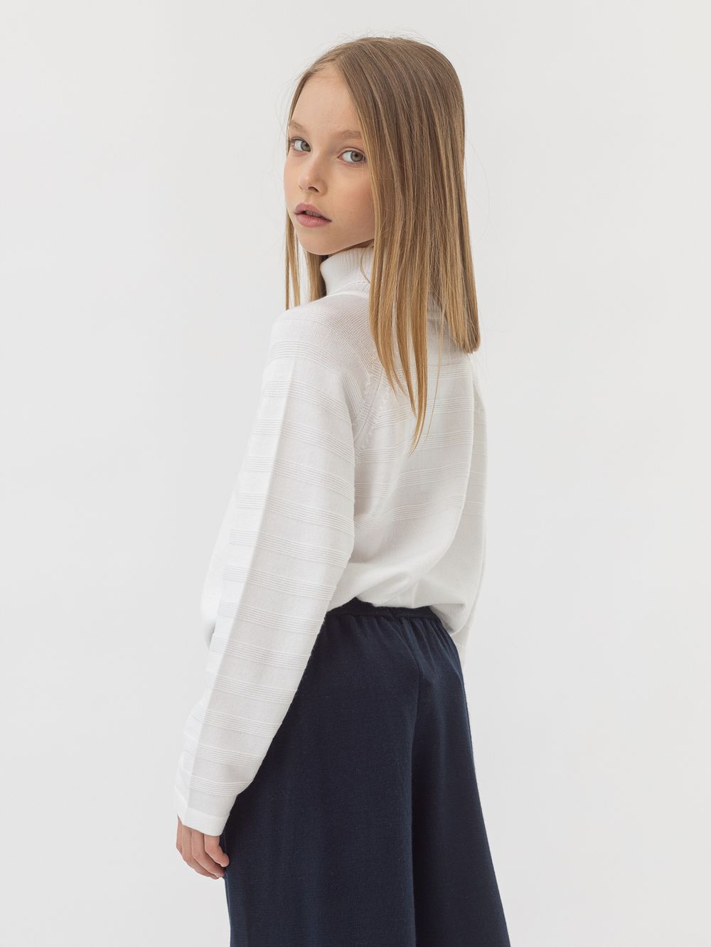 Джемпер молочный для девочки арт. AT824-1