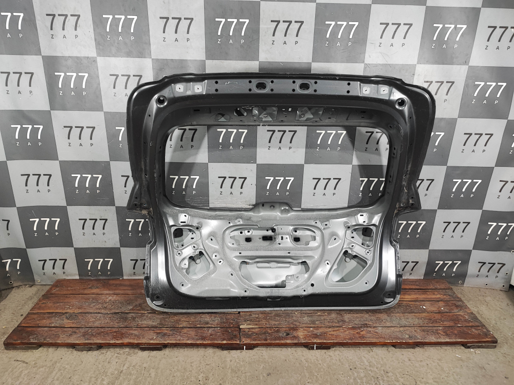 Крышка багажника Mazda CX-5 2 (KF) 17-нв Б/У Оригинал KBY56202XB