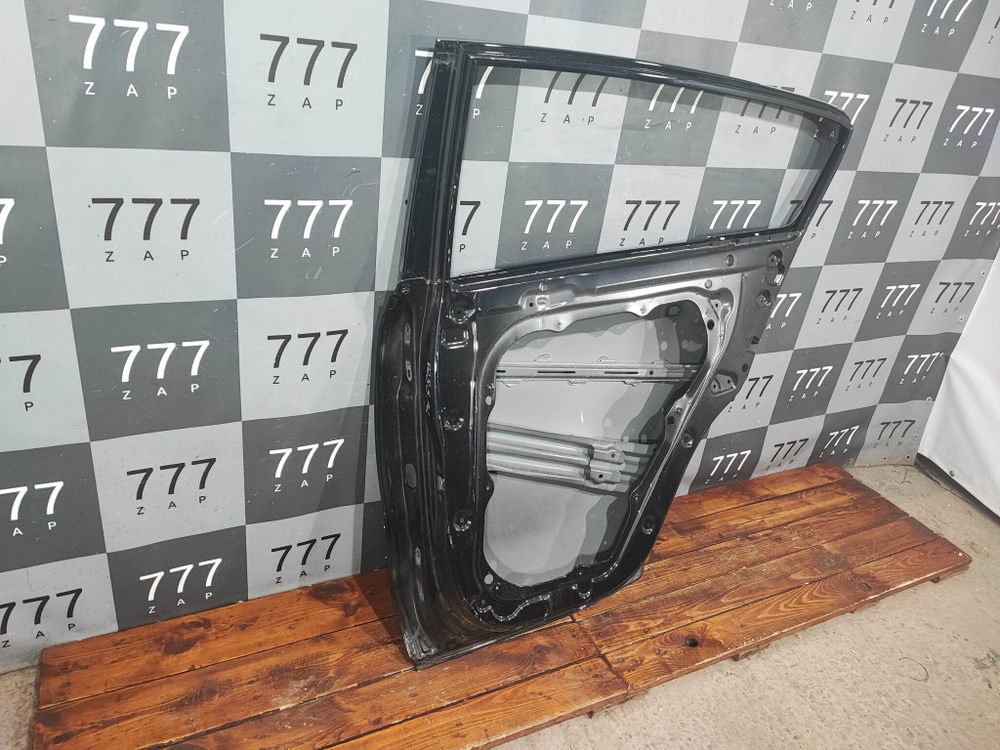 Дверь задняя правая Kia Sportage 4 (QL) 16-22 Б/У Оригинал 77004F1000