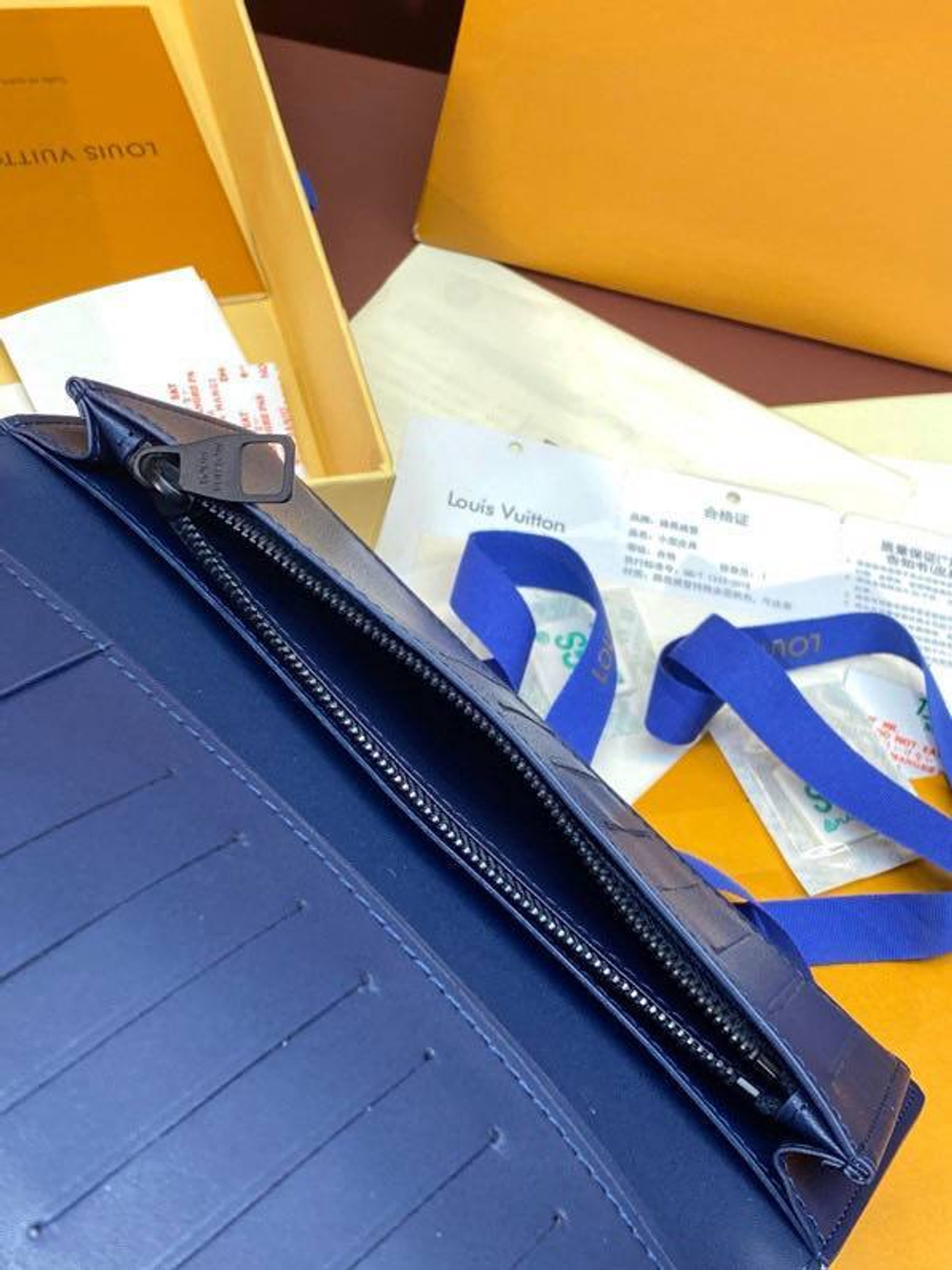 Кошелёк Louis Vuitton