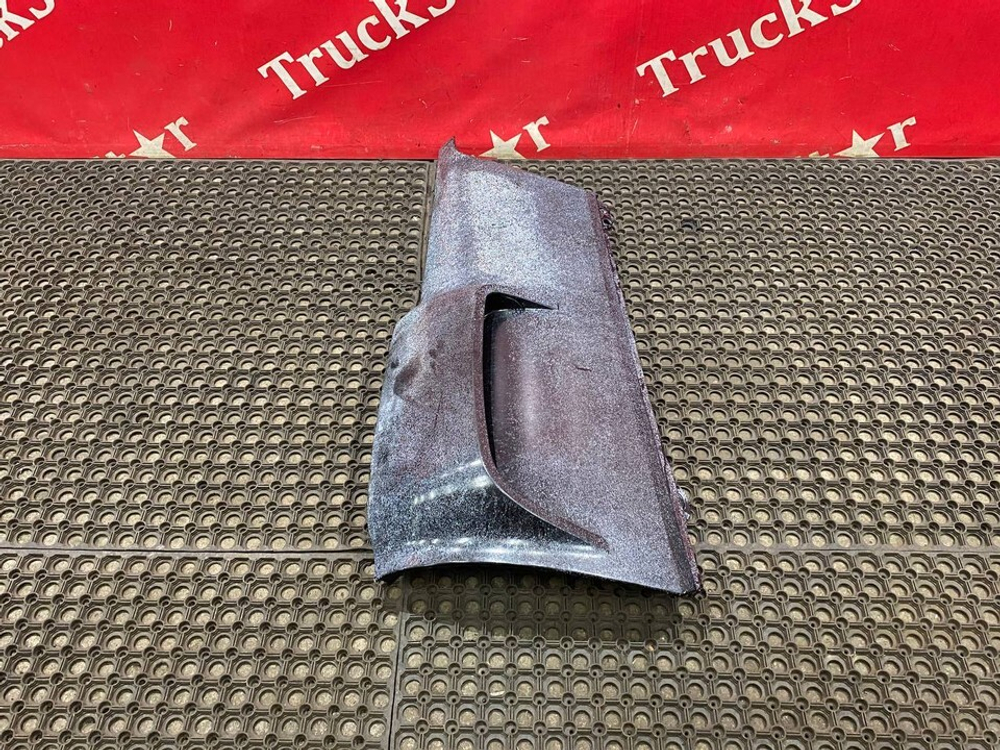 Угол кабины правый 2019г