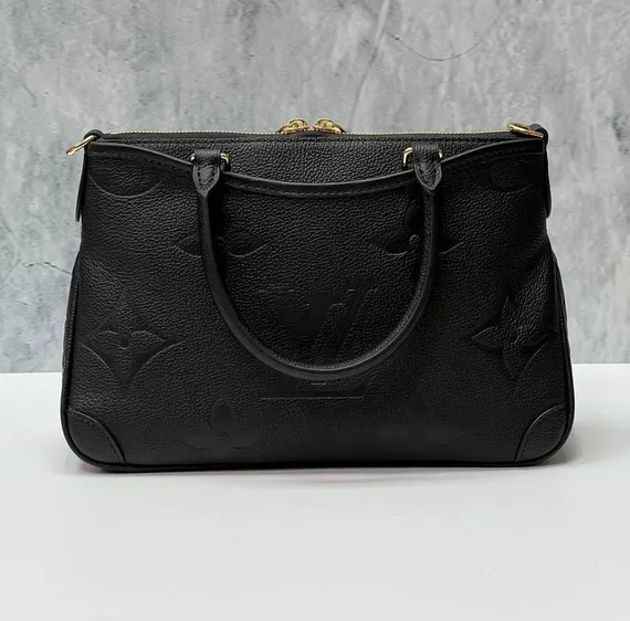 Сумка Louis Vuitton Trianon PM черный
