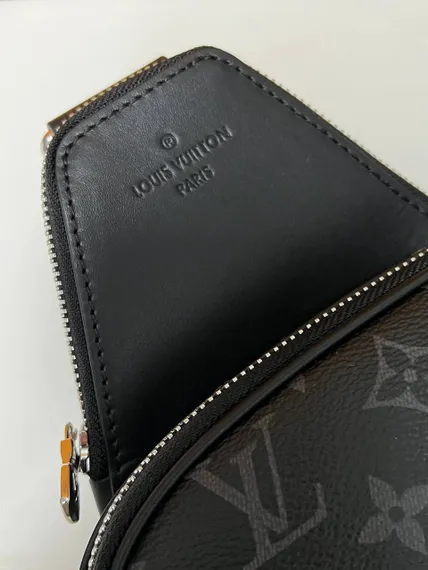 Сумка-слинг Louis Vuitton Avenue NM канва Monogram Eclipse
