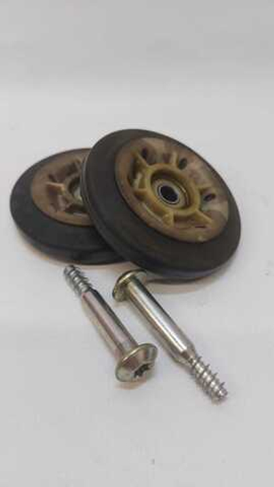 1 Ролик натяжной для сушильных машин Bosch Siemens 613598 б/у