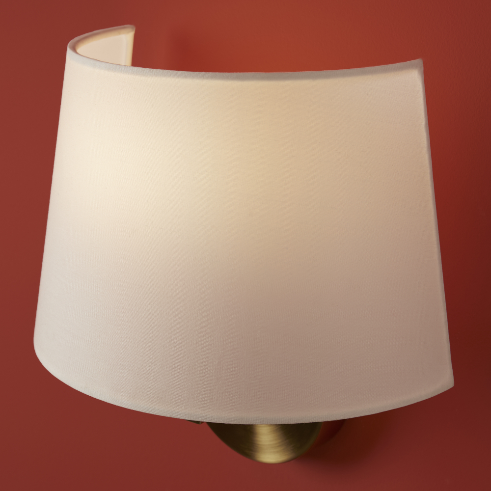 Настенный светильник (бра) Freya FR2042WL-01BS