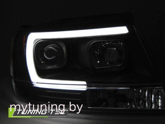 Передние фары Tube Light для Jeep Grand Cherokee WJ (99-05) Black
