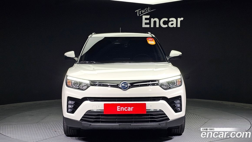 KG Mobility (Ssangyong) Very New Tivoli Бензин 1.5 2WD (11.2023)