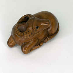 Нэцкэ Бык лежащий Символ 2021 года