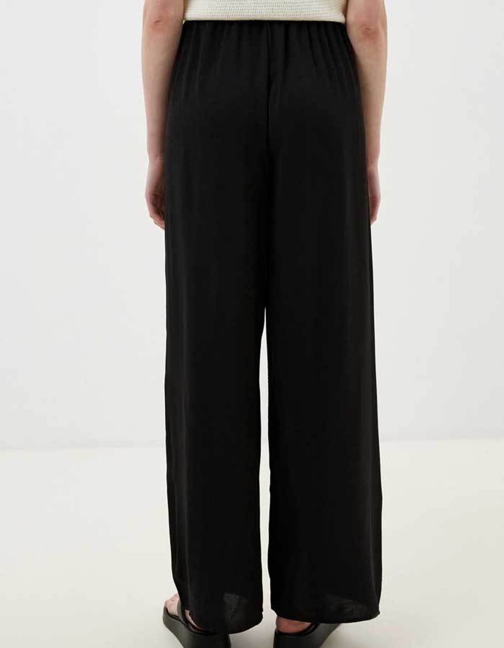 Брюки тонкие палаццо