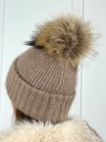 шапка ангора с меховым помпоном зимняя пушистая стильная