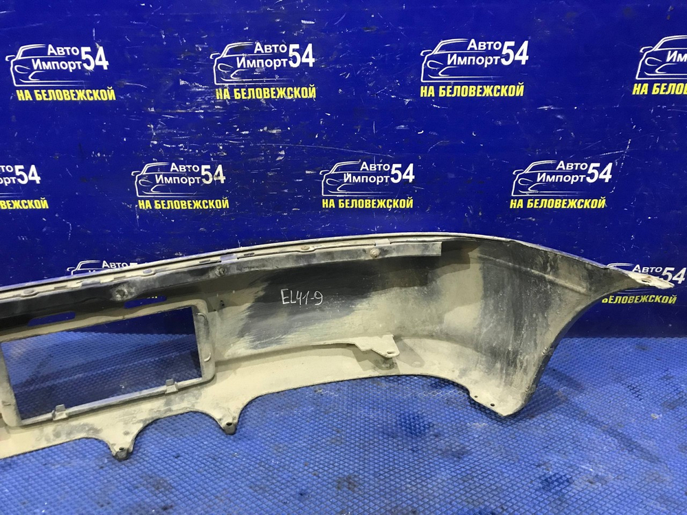 Бампер задний TOYOTA CORSA 1991