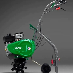 Caiman Nano 40 культиватор бензиновый с насадкой "щелеватель газона" 6000360505 MAX