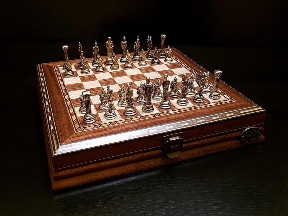 Шахматы Helena Wood Art "Илиада мини" орех антик (2811.WAL.5102.150) 5