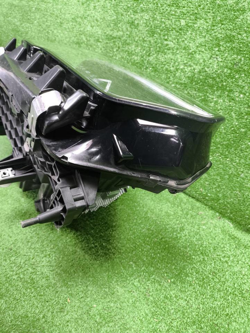 Фара правая BMW X5 G05 X6 G06 18-23 Laser В сборе