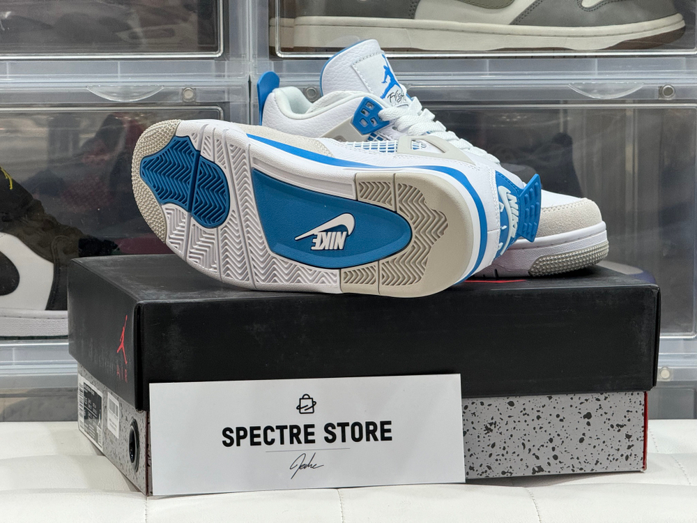Air Jordan 4 Retro Military Blue