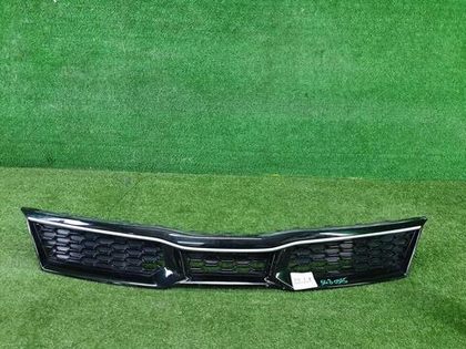 Решетка радиатора Kia Rio 4 X (2020-н.в.)