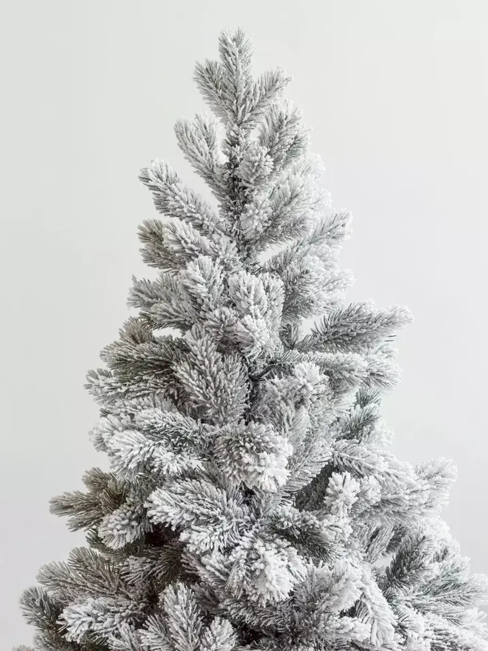Заснеженная елка «Аляска» GT (Литая хвоя) 180 см / 1,8 м