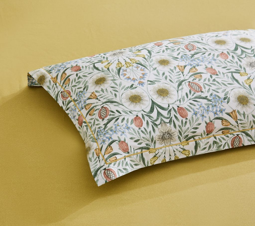 Простыня 180х245 и 2 наволочки 50х70 Asabella 1879-3PS