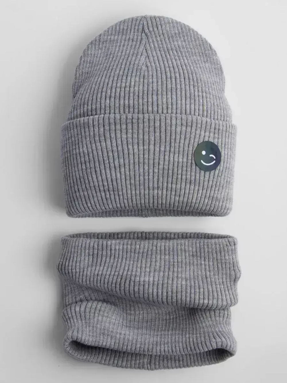 Шапка и снуд для мальчика на осень