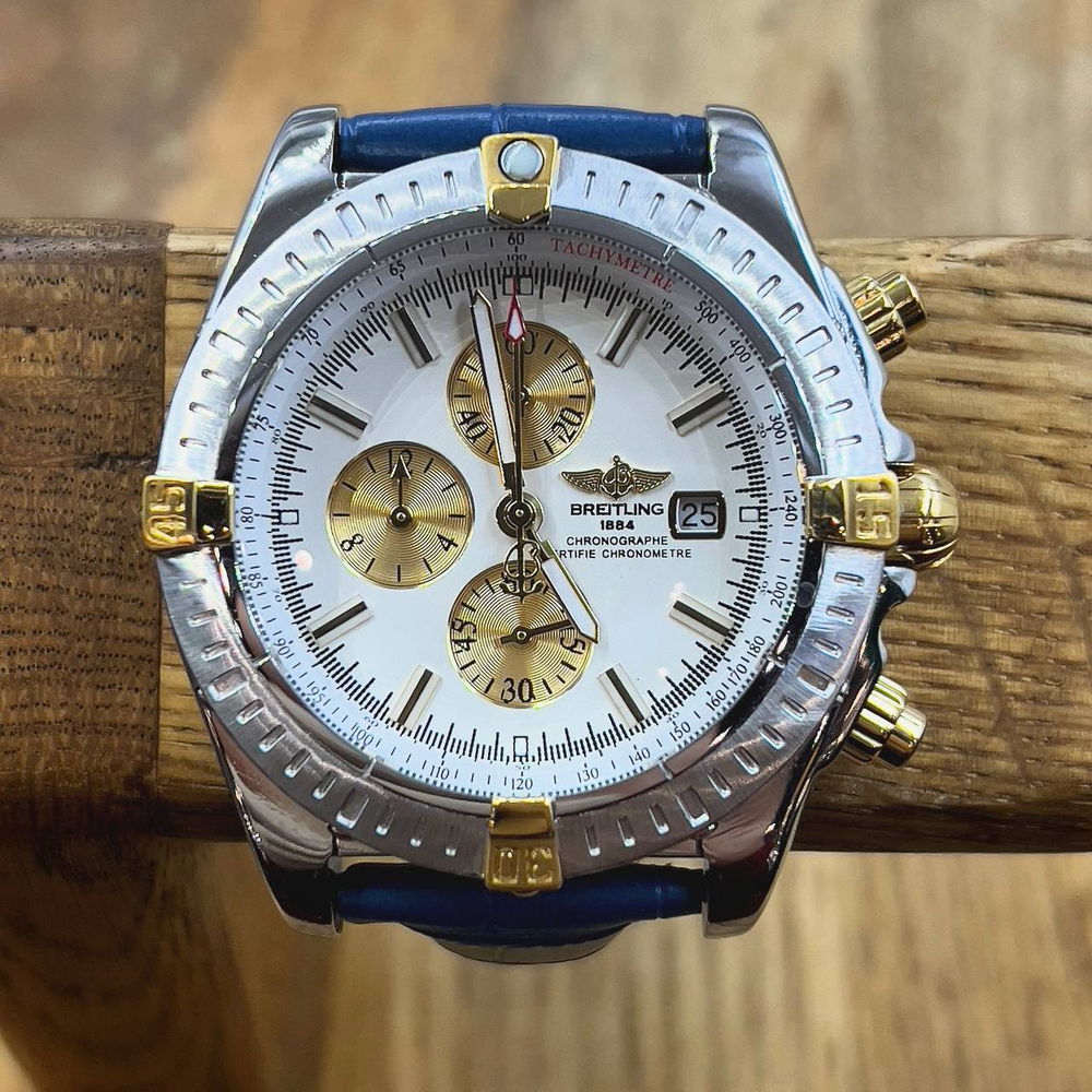 Часы Breitling
