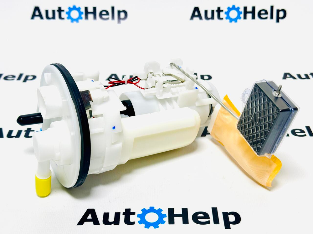 Топливный насос в сборе 77024-12010 Toyota Corolla NZE121