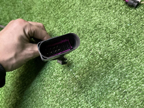 Проводка переднего бампера VW Touareg 3 (18-23)