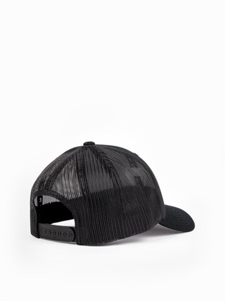 Бейсболка Venum Trucker Cap Black