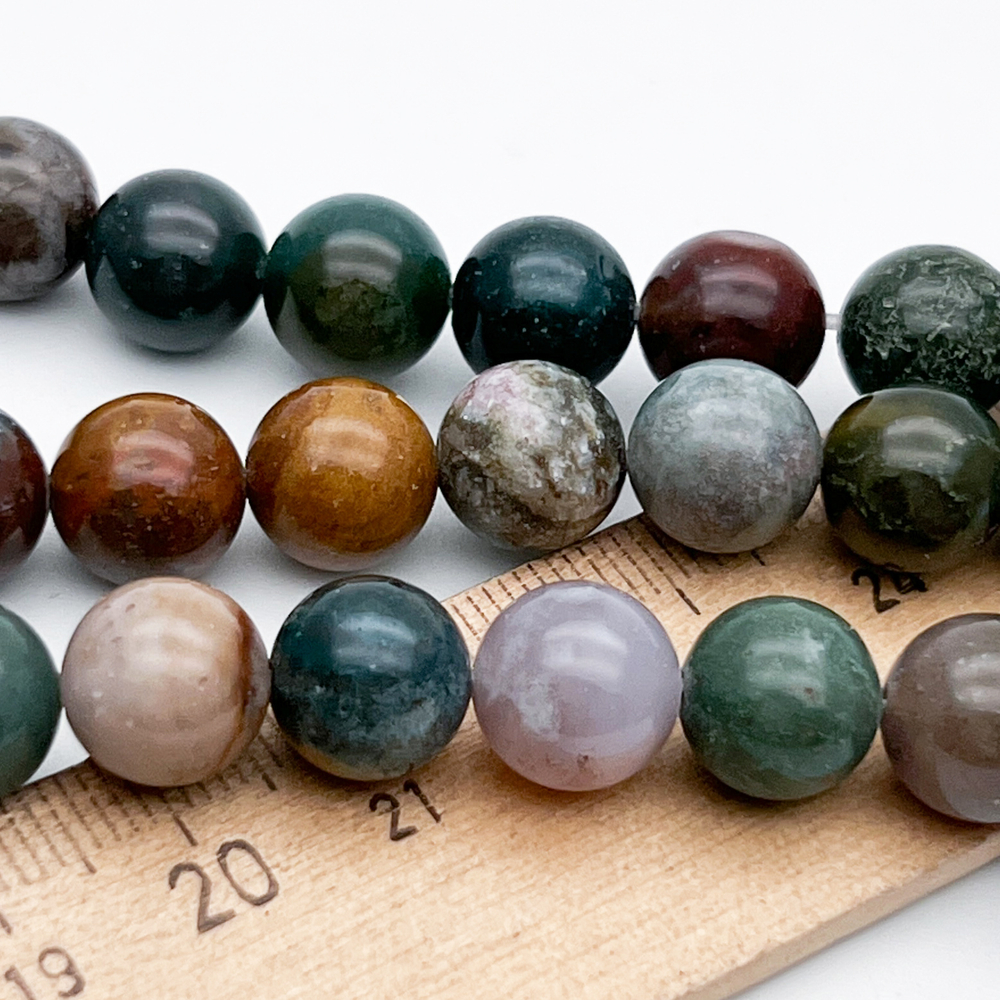 "Индийский агат" бусины (халцедон), диаметр около 10-10,3 мм, цена за 18-19 шт (1/2 нити)