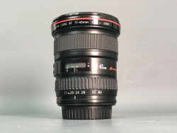 Canon EF 17-40mm f/4L USM