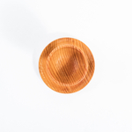 Деревянная подставка для яйца с солонкой из древесины сибирского кедра. ES9