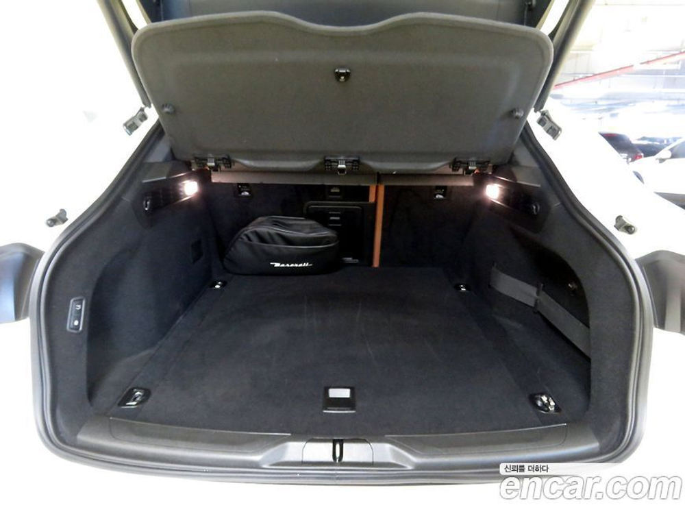 Maserati Levante 2.0 GT AWD (04.2022)