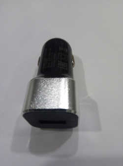 Автомобильное зарядное устройство Digma DGCC-1U-2.1A универсальное черное