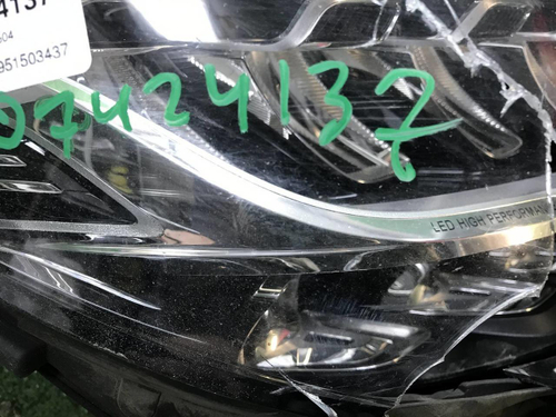 Фара правая Mercedes C w205 (2018-2023) LED