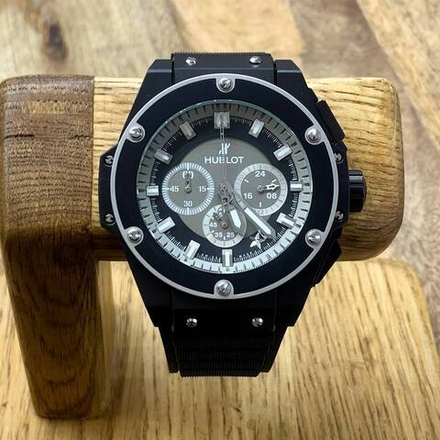 Часы Hublot