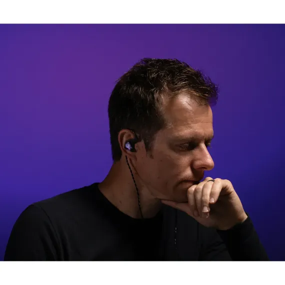 64 Audio Volur