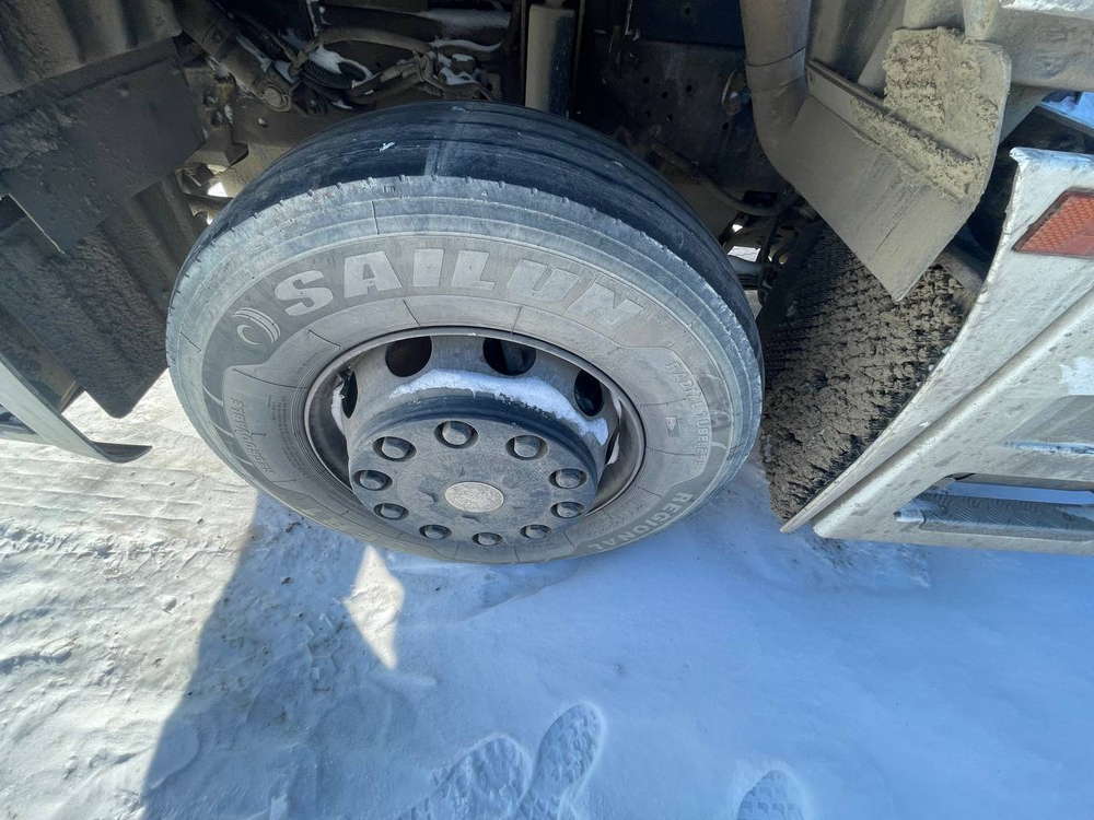 КамАЗ М1840 4x2 Седельный тягач 5490-S5 (Дизельный, 12,0 л, 401 л.с., МТ)