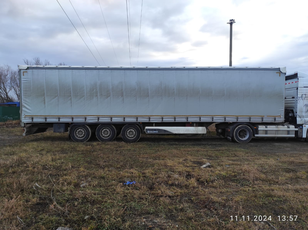 KOLUMAN S Полуприцеп шторный S-3 (длина 13,6 м.)