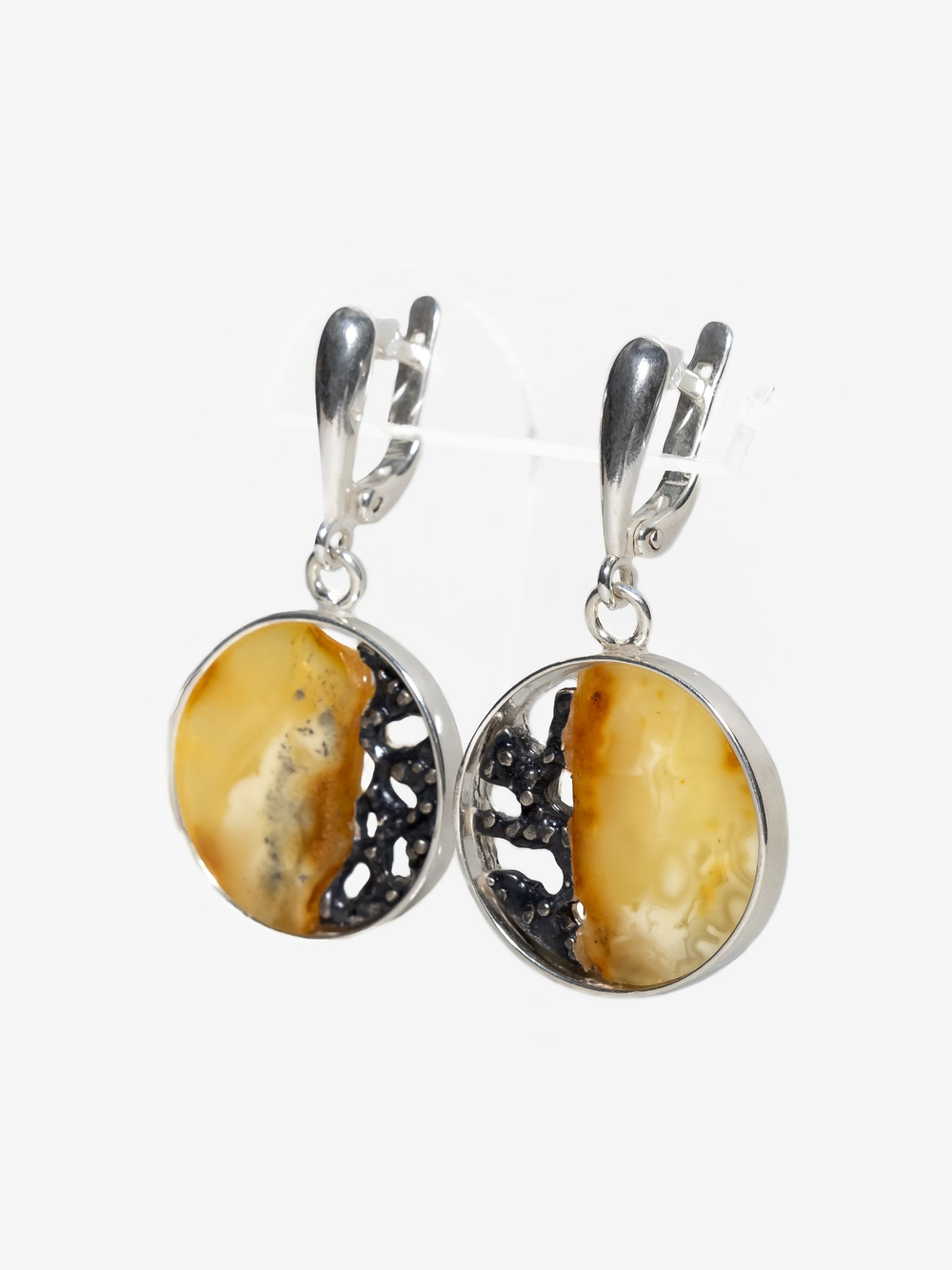 Уникальный серебряный комплект с цельным пейзажным янтарем, серебро 925 пробы