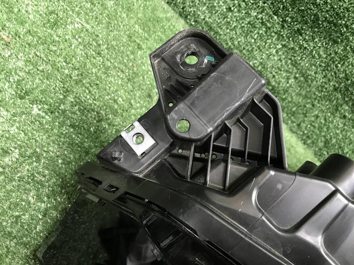 Битая Фара левая Geely Atlas 2 (2023-н.в.) LED