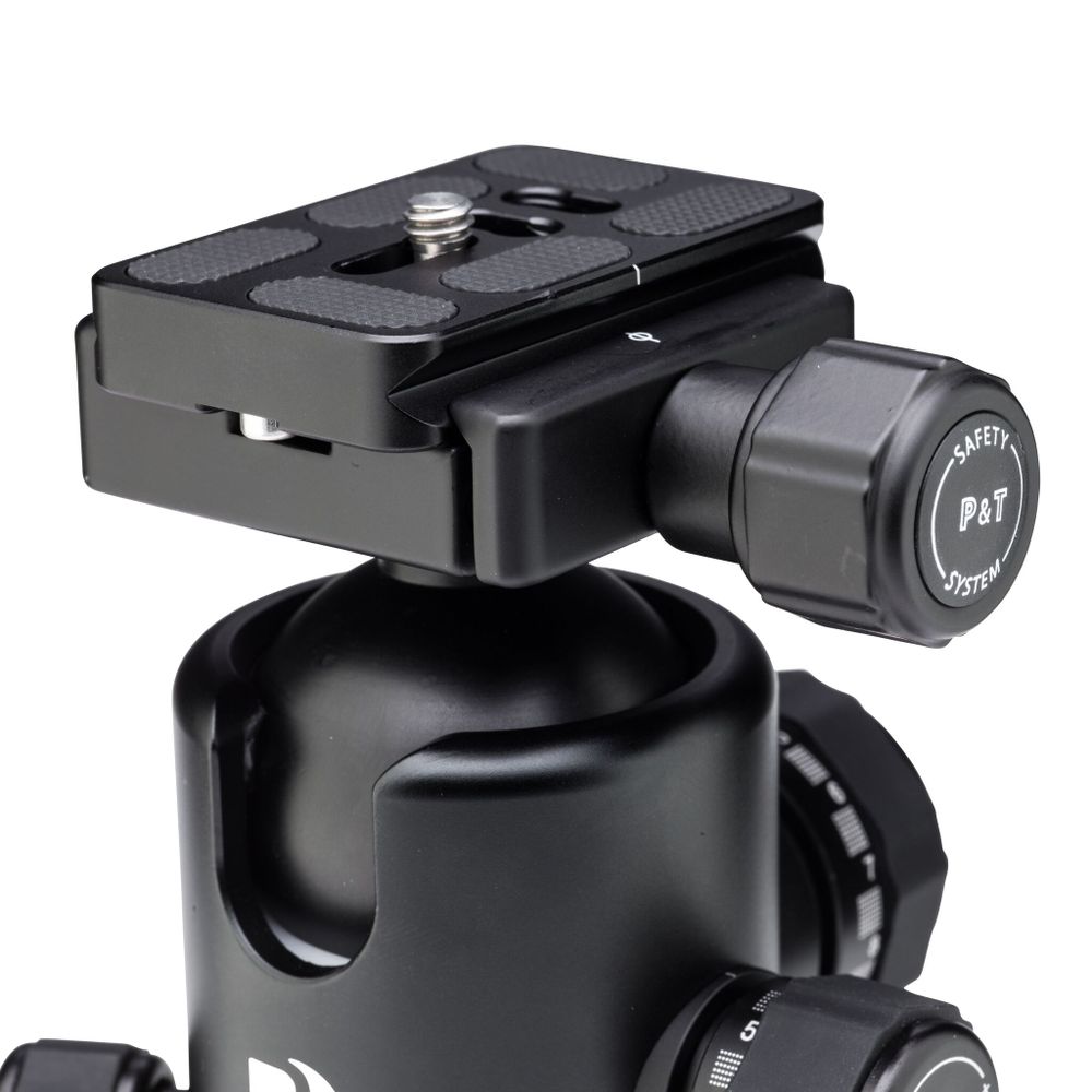 Шаровая штативная головка Benro B2