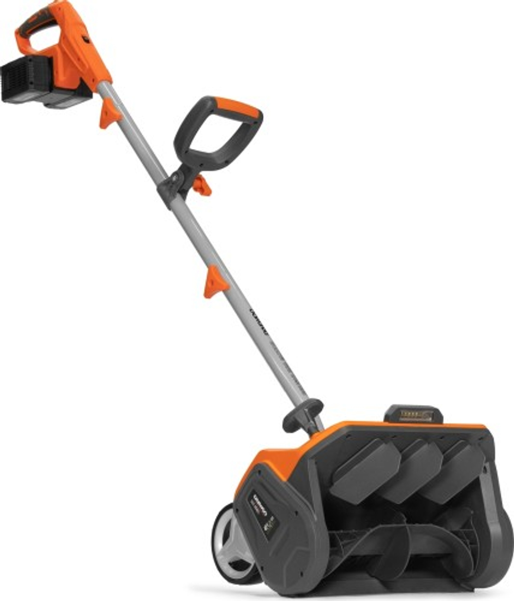 Снегоуборщик (электролопата) аккумуляторный DAEWOO DAST 4242Li SET с АКБ и ЗУ