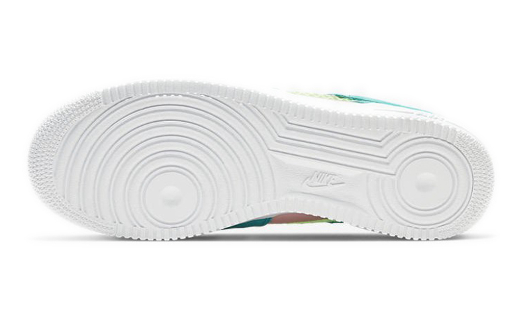 Кроссовки Nike Air Force 1 07 Lv8