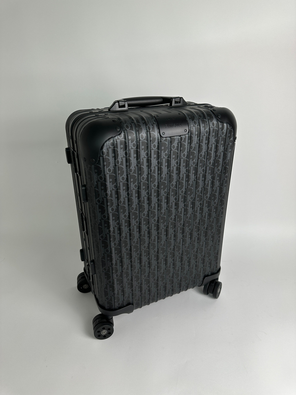 Чемодан для ручной клади Dior and Rimowa