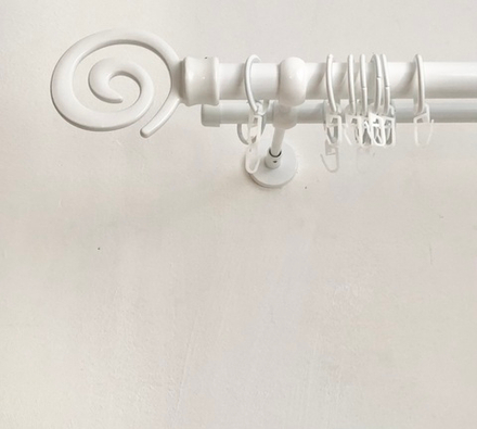 Карниз кованый для штор "Флексо Ост" d25/16 мм двухрядный, цвет белый