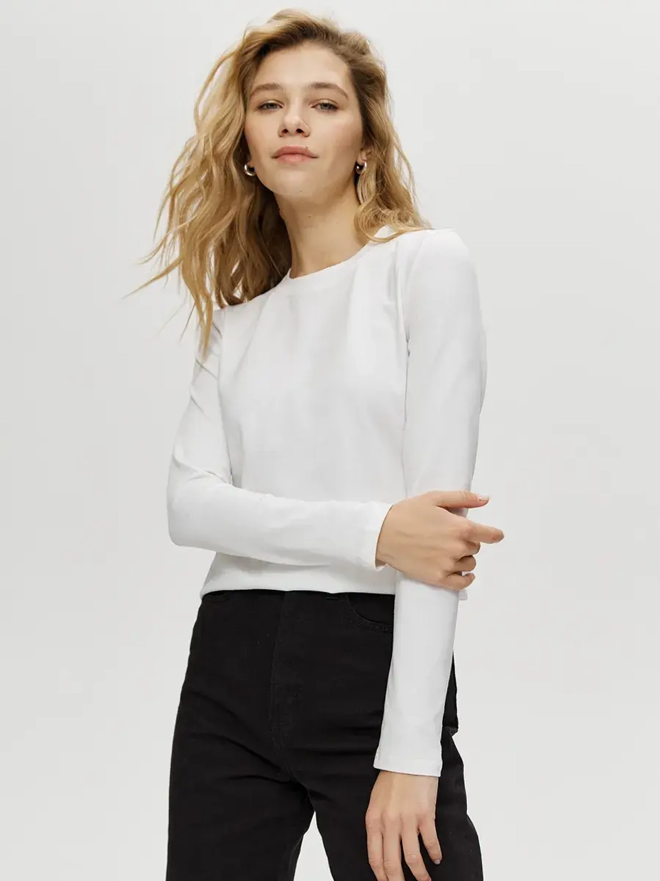 Лонгслив облегающий