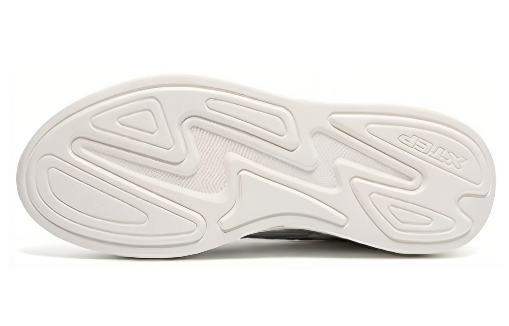 Xtep Cushioned