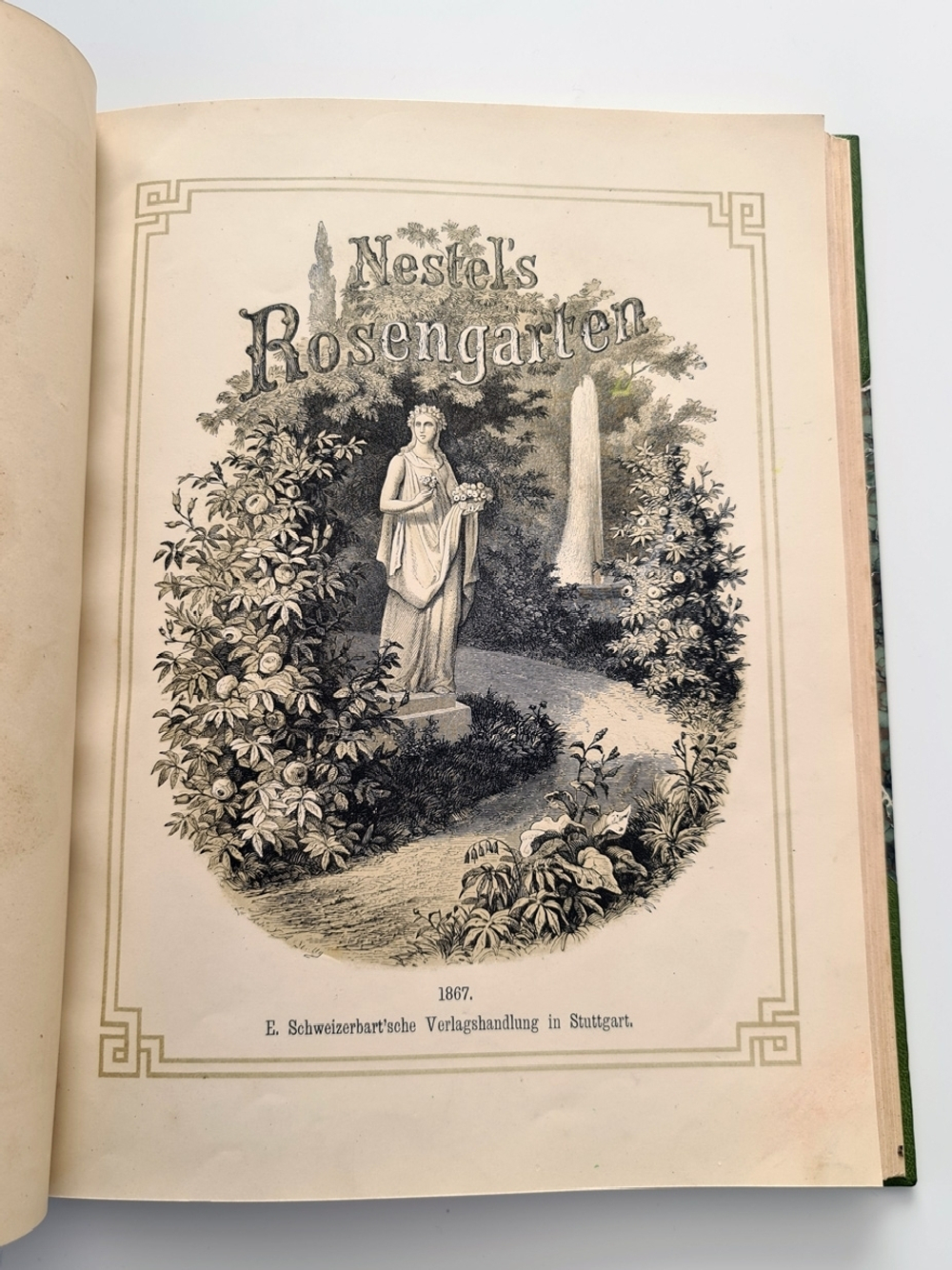 "Nestel`s Rosengarten. [  Сад роз Нестела]". E. Schweizerbartsche Verlagshandlung. 1869г.