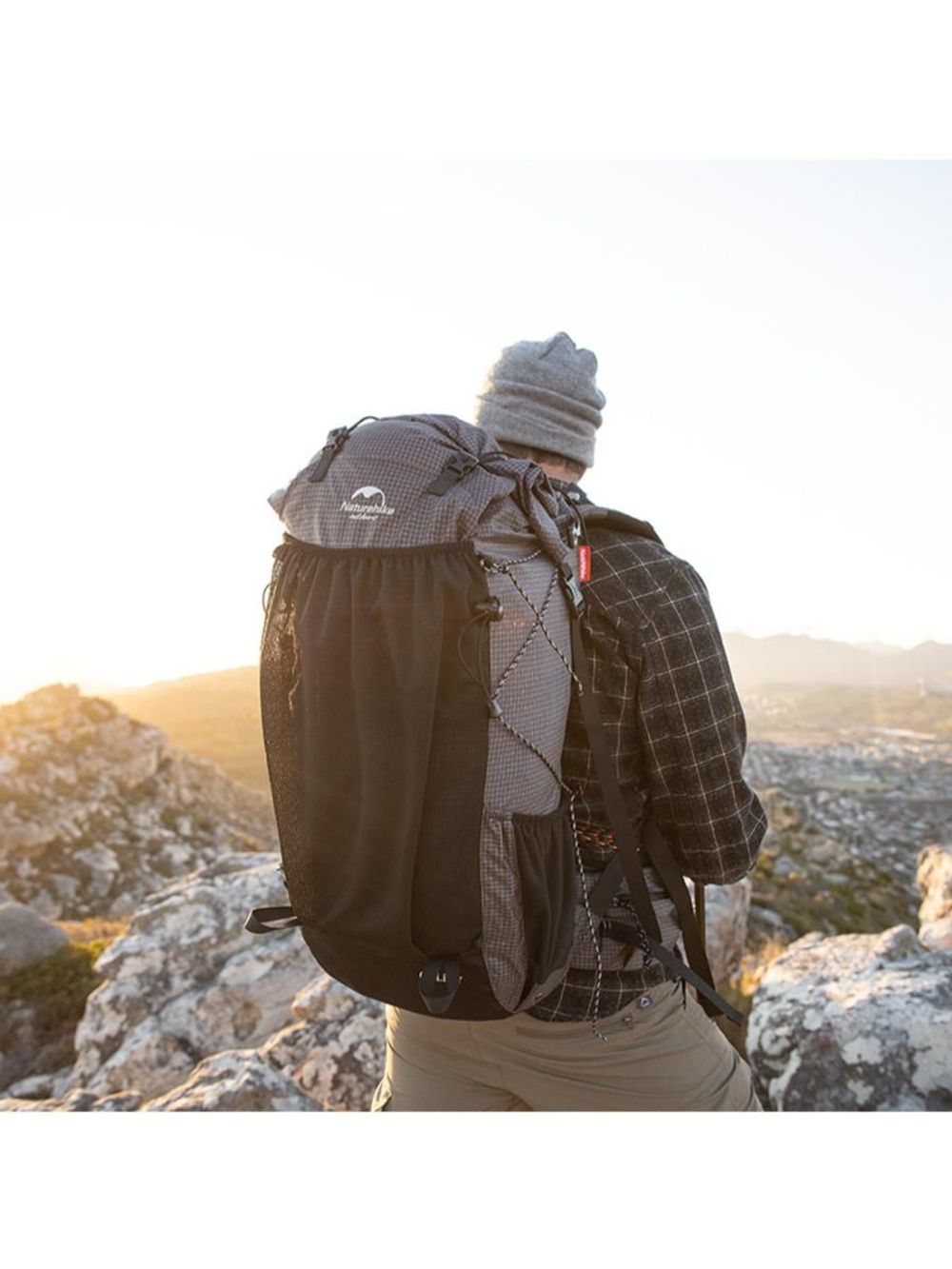 Рюкзак Naturehike Rock Series NH19BP095 60-65 л с рамой, dyneema, черный, 6927595761649